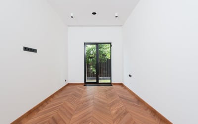 Essential Considerations for Home Renovation Projects in Playter Estates-Danforth: Navigating Local Regulations and Design Challenges